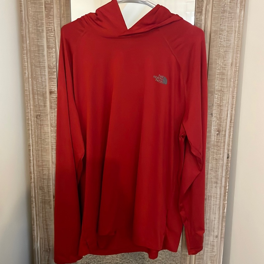 Men’s North Face Hooded Long Sleeve XL